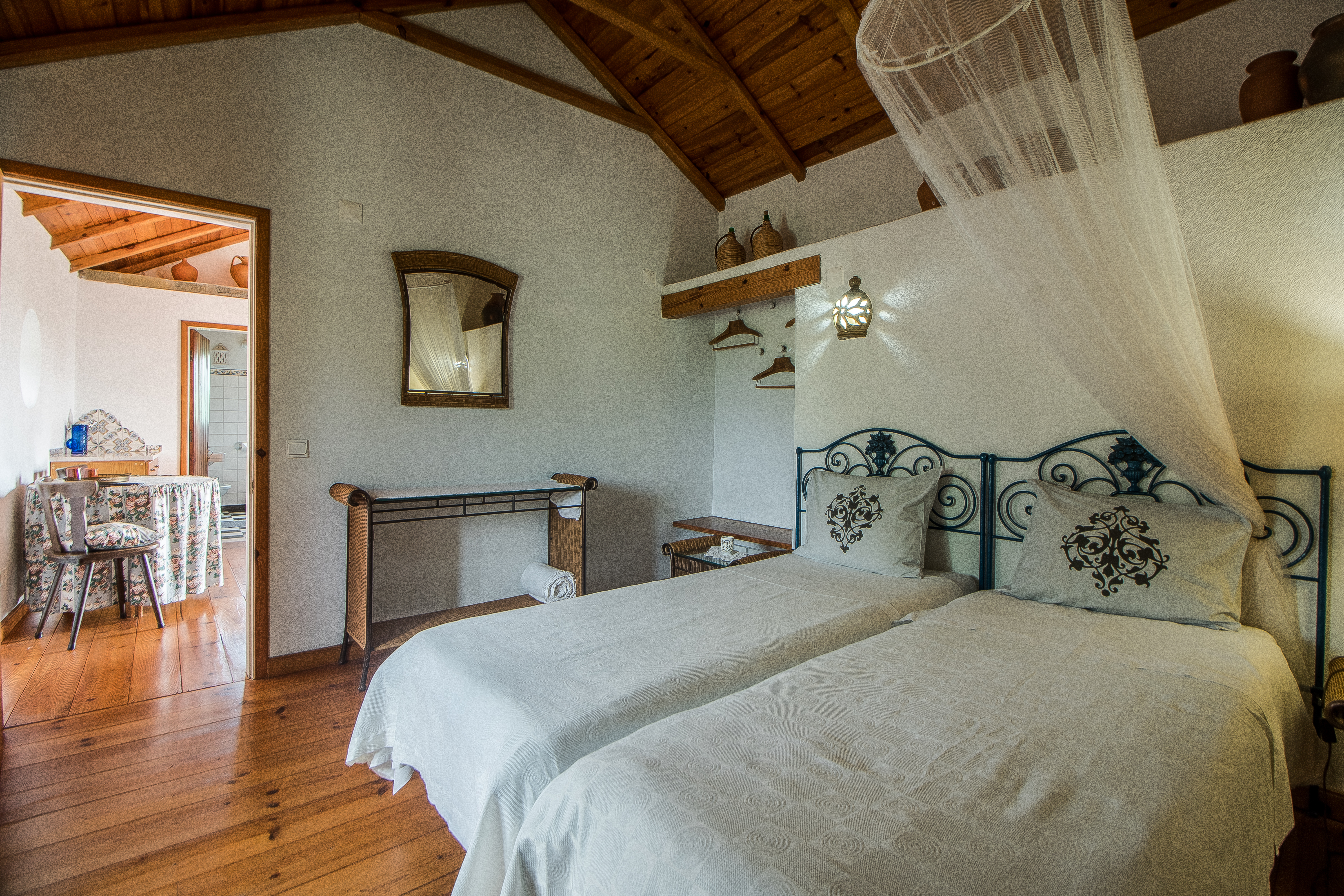 /fileuploads/Acomodações/Apartamentos/_Q varanda 3.jpg